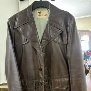 Lakeland vintage brown leather jacket. Size 40.